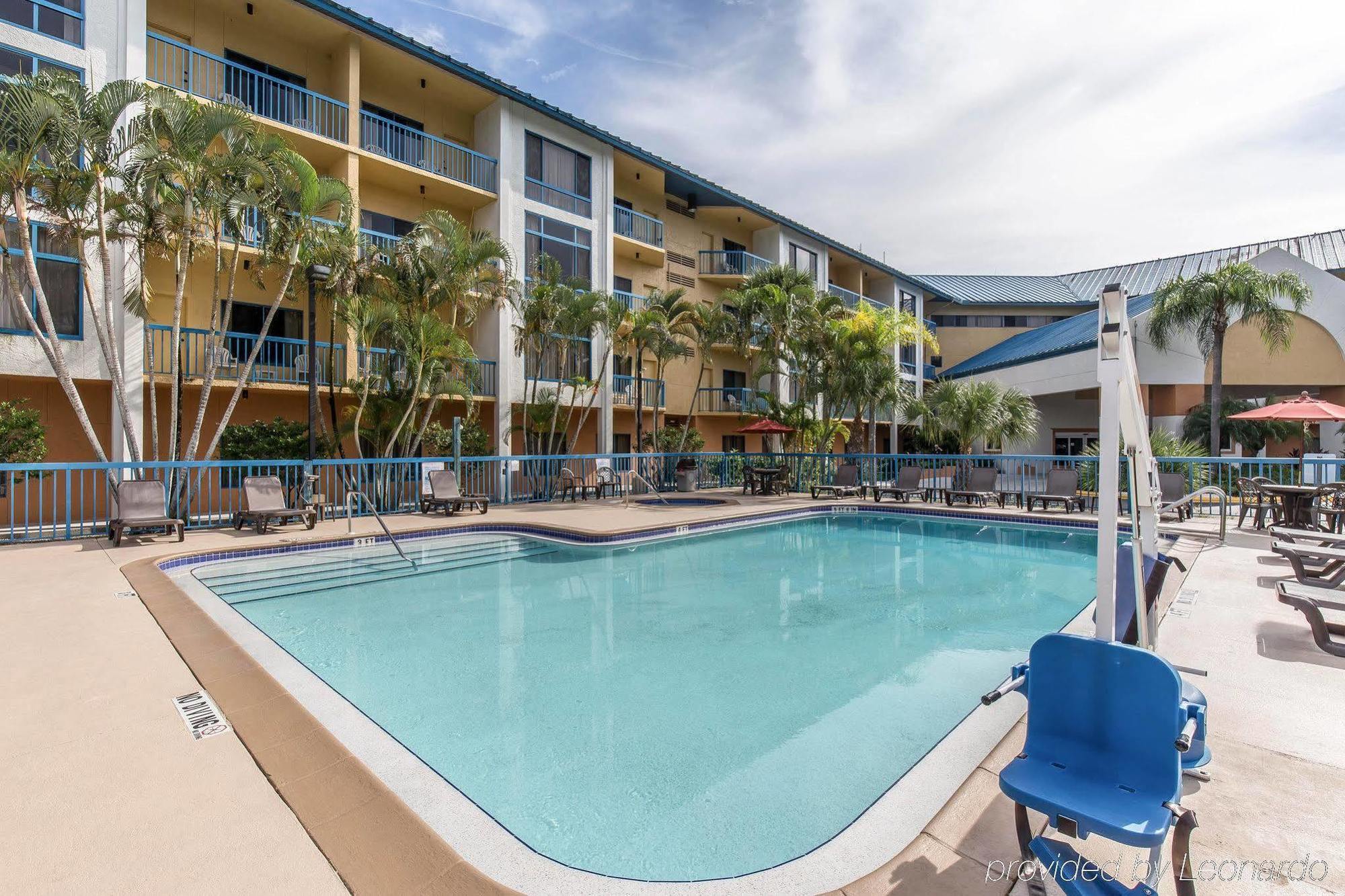 Tollgate Inn North North Naples Dış mekan fotoğraf