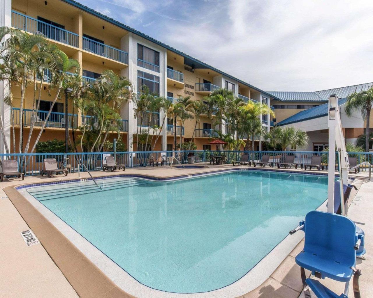 Tollgate Inn North North Naples Dış mekan fotoğraf
